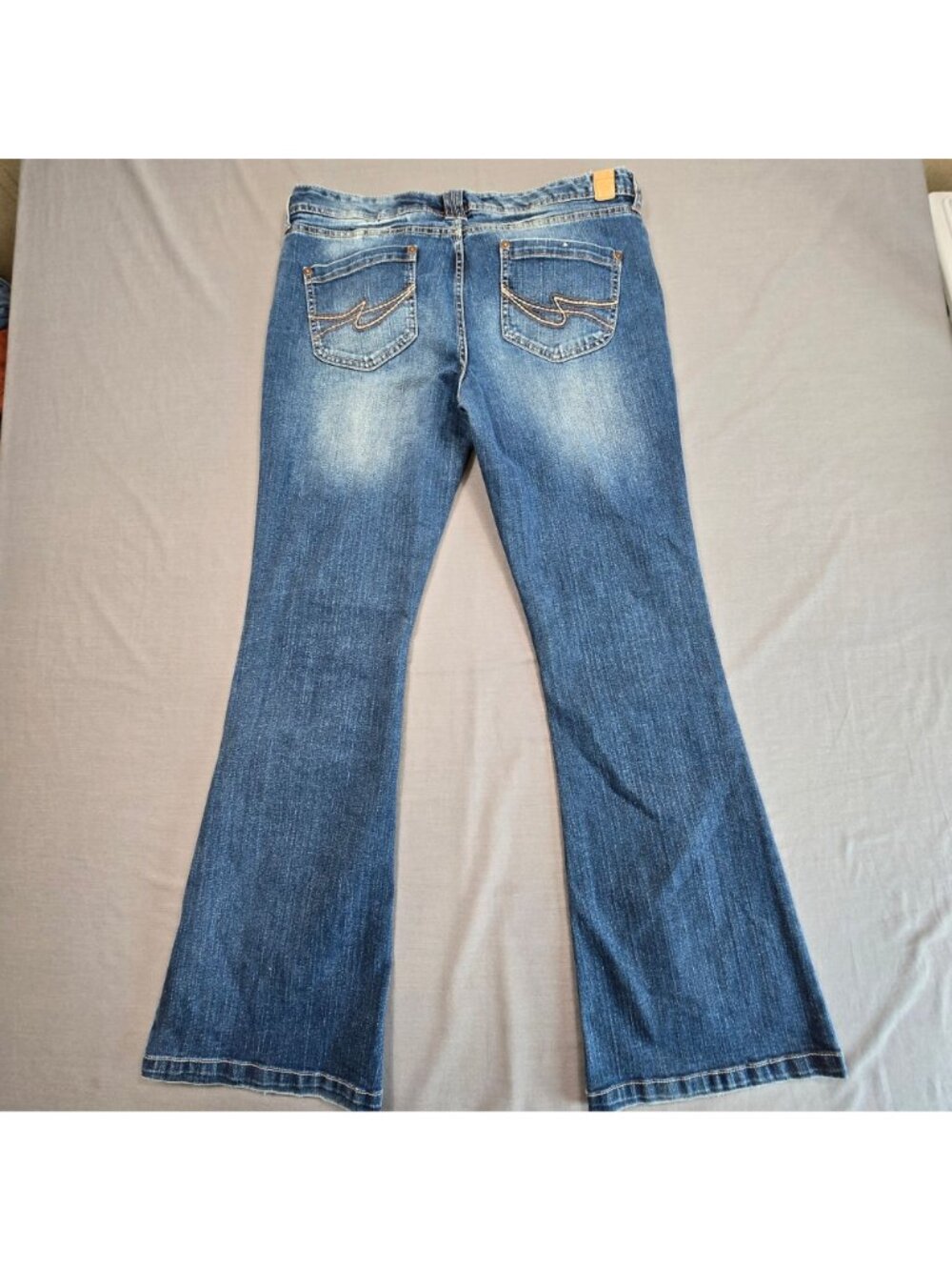 Maurices 11/12 Regular Molli Flare Leg Jeans Blue - Picture 5 of 6